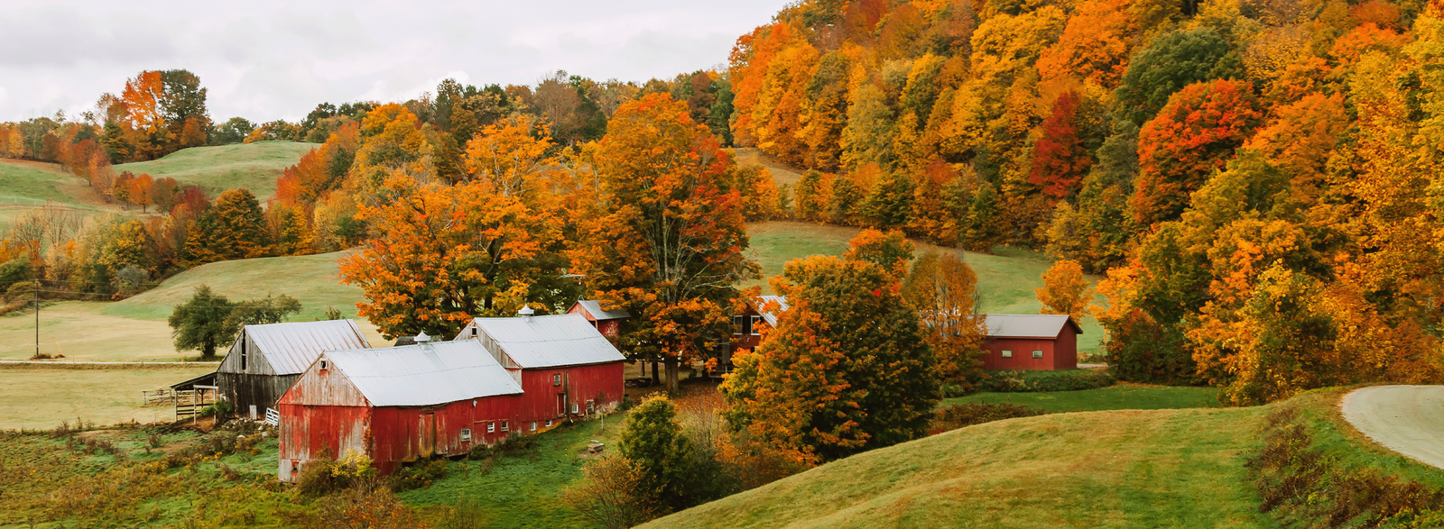 red barn image